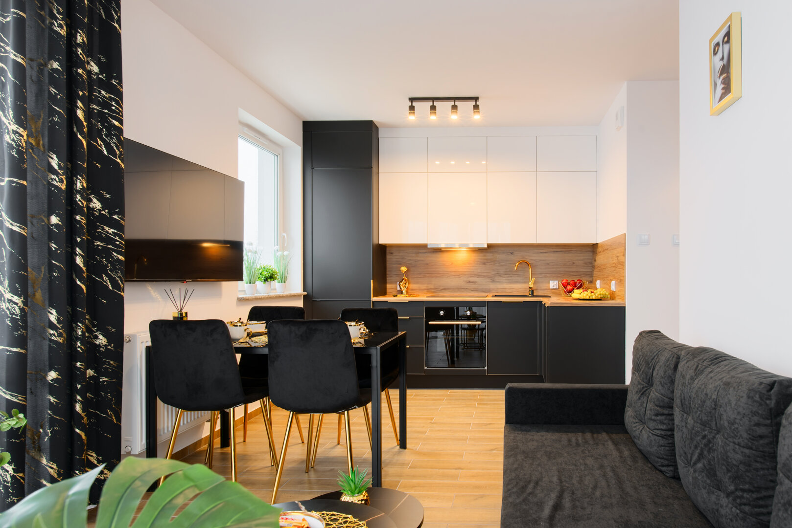 Gicek Apartament 15B bezpłatny PARKING Faktura VAT 4 osobowy K-S SSE Gicek Apartament 15B bezpłatny PARKING Faktura VAT 4 osobowy K-S SSE